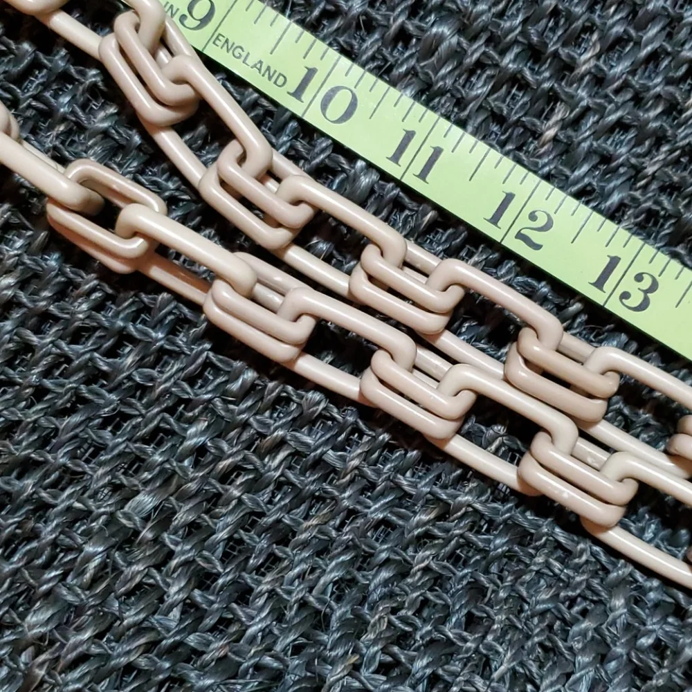 Boutique brand link chain taupe statement necklace